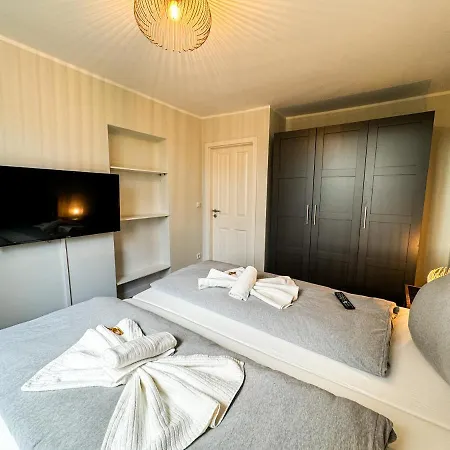 Messenah Fuer 5 Gaeste Mit Kostenlosen parkplaetzen Apartment *